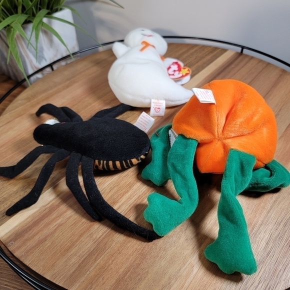 Vintage Ty Beanie Babies Lot of 3 Halloween Theme Ghost, Spider, Jack o Lantern - Picture 13 of 14
